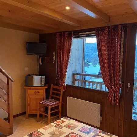 شقة Duplex Au Centre De - 6 Couchages